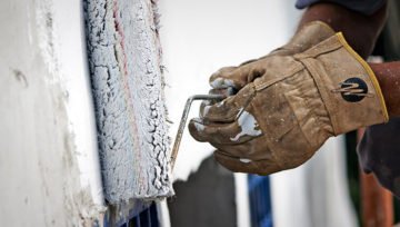 Framing and Insulating Walls In Warehouse and Corporate Buildings